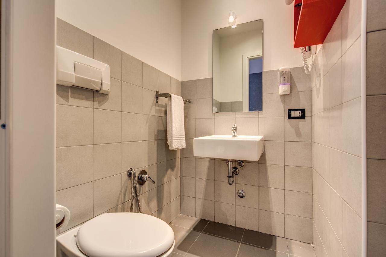 Enzo Luxury Rooms 罗马 外观 照片