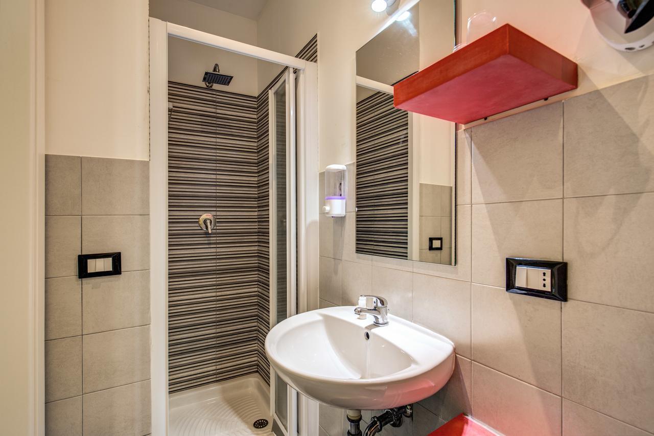 Enzo Luxury Rooms 罗马 外观 照片