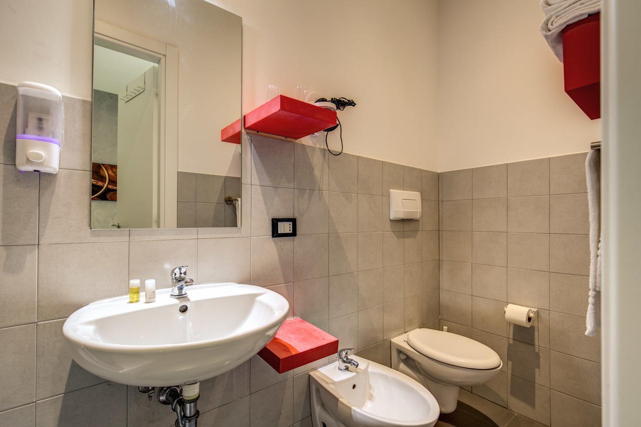 Enzo Luxury Rooms 罗马 外观 照片