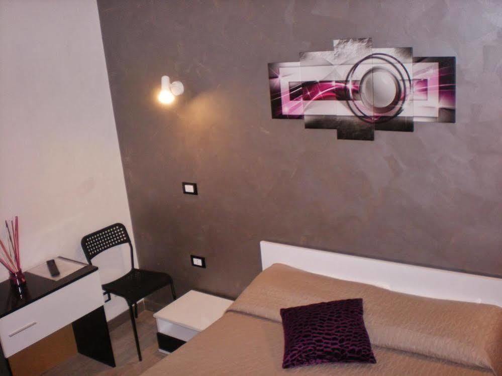 Enzo Luxury Rooms 罗马 外观 照片