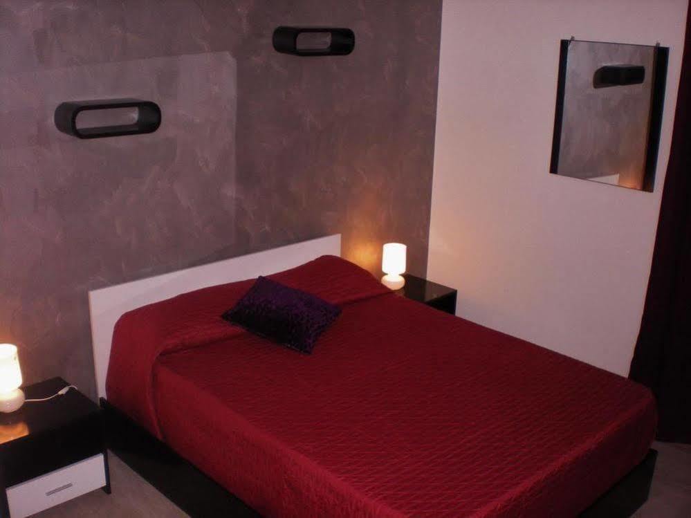 Enzo Luxury Rooms 罗马 外观 照片