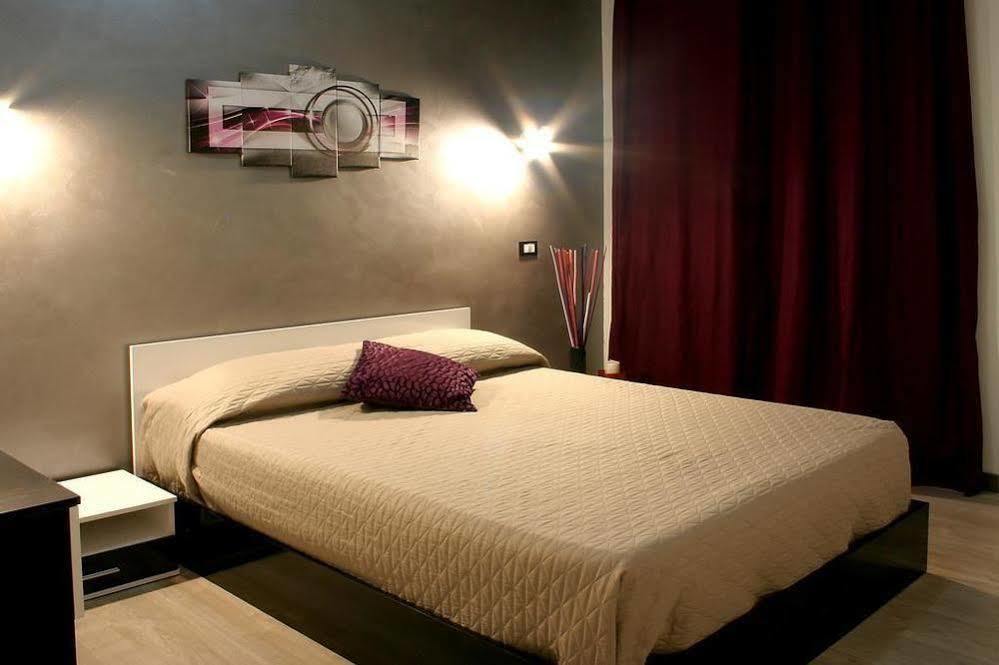 Enzo Luxury Rooms 罗马 外观 照片