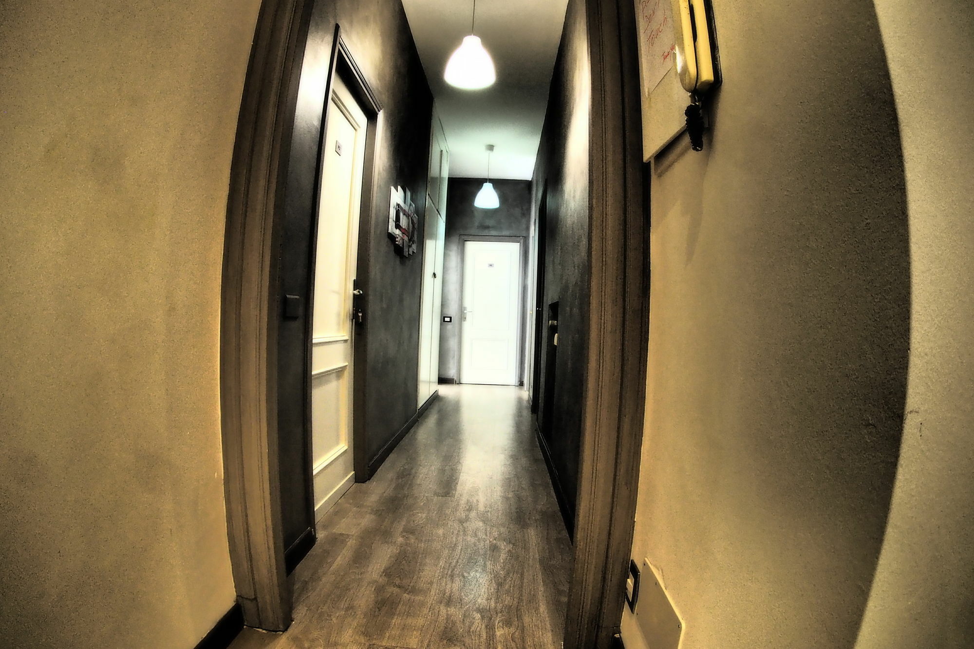 Enzo Luxury Rooms 罗马 外观 照片